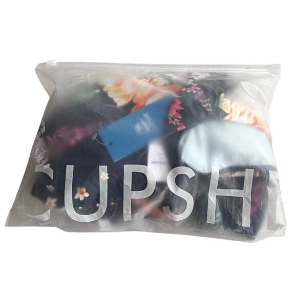 NEW Cupshe SWIMSUIT Women's LG Tropical Floral Cutout One-Piece Bathing Suit NWT - Picture 12 of 15